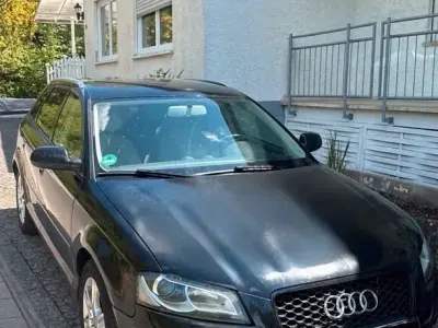 Gebraucht Audi A3 Ambiente 105 PS (77 kW) 2012 Schwarz Kleinwagen