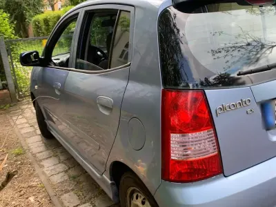 Gebraucht Kia Picanto 65 PS (47 kW) 2005 Blau Kleinwagen