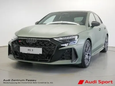 Gebraucht Audi RS3 Sportback Ambiente 400 PS (294 kW) 2026 Polarmatteffekt audi exclusive Kleinwagen