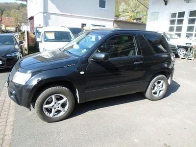 Gebraucht Suzuki Grand Vitara City 106 PS (77 kW) 2011 Grau SUV