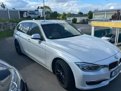 Käytetty BMW 330 Luxury Line 258 HP (189 kW) 2014 Valkoinen Farmari