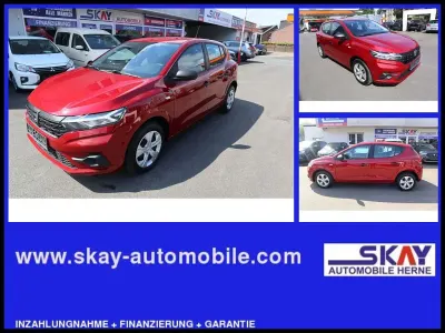 Usado Dacia Sandero Essentiel 101 CV (74 kW) 2022 Rojo Berlina