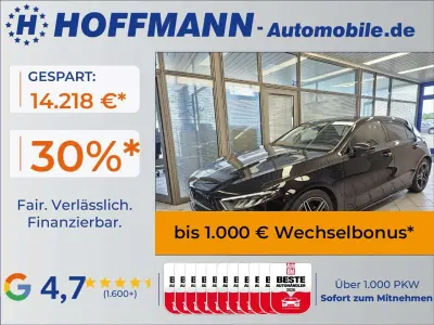 Gebraucht Mercedes A200 AMG 163 PS (119 kW) 2025 Kosmosschwarz met. (metallic) Limousine