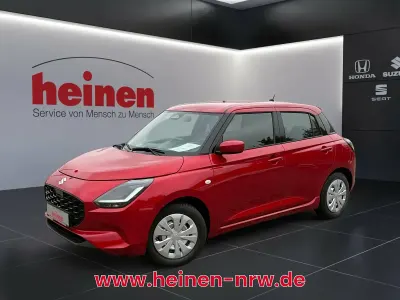 Usata Suzuki Swift Club 83 CV (61 kW) 2025 Rosso Utilitaria