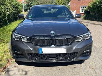 BMW 330e