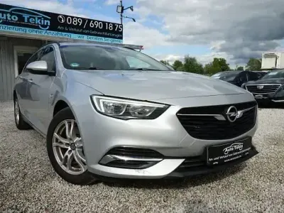 Gebraucht Opel Insignia Selection 170 PS (125 kW) 2017 Silber Kombi