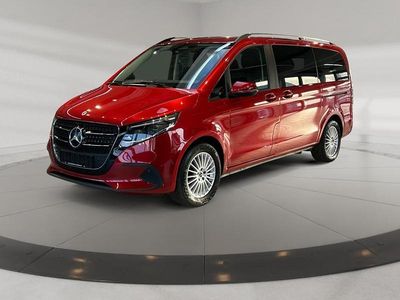 Gebraucht Mercedes V300 237 PS (174 kW) 2025 Hyazinthrot metallic Van / Kleinbus