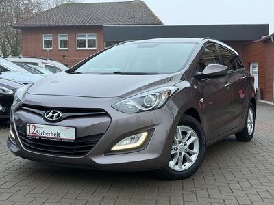 Gebraucht Hyundai i30 Style 110 PS (80 kW) 2013 Grau Kombi