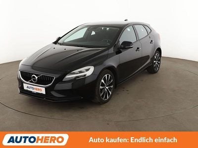 Gebraucht Volvo V40 Momentum 122 PS (89 kW) 2019 Schwarz Kombi