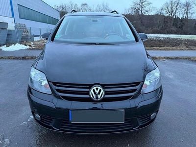Schwarz Gebraucht 2008 VW Golf Plus Cross Highline Van / Kleinbus | 4.900 € (Superpreis)