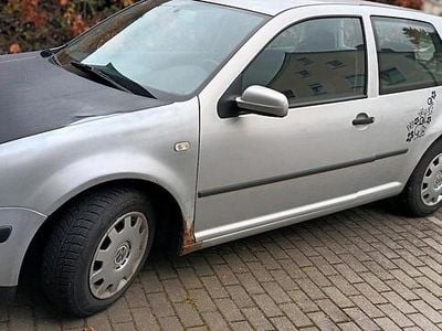 VW Golf IV