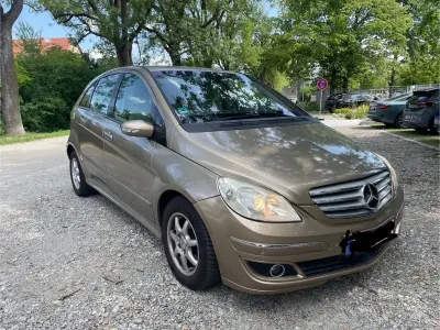 Gebraucht Mercedes B170 116 PS (85 kW) 2006 Gold Van / Kleinbus