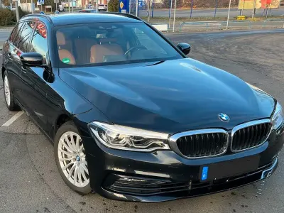 Gebraucht BMW 530 Sport Line 265 PS (194 kW) 2019 Schwarz Kombi