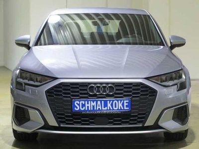 Gebraucht Audi A3 Ambiente 150 PS (110 kW) 2020 Floret silver (metallic) Limousine