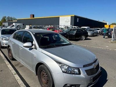 Second-hand Chevrolet Cruze LS 124 CP (91 kW) 2012 Argintiu Berlinǎ
