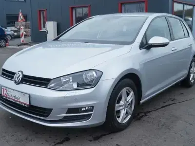Gebraucht VW Golf VII Comfortline 130 PS (95 kW) 2013 Silber Limousine