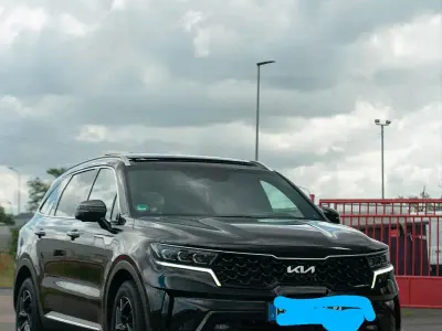 Gebraucht Kia Sorento Platinum 194 PS (142 kW) 2023 Schwarz SUV