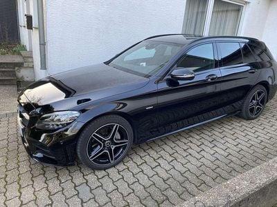 Gebraucht Mercedes C180 AMG line 156 PS (114 kW) 2020 Schwarz Kombi