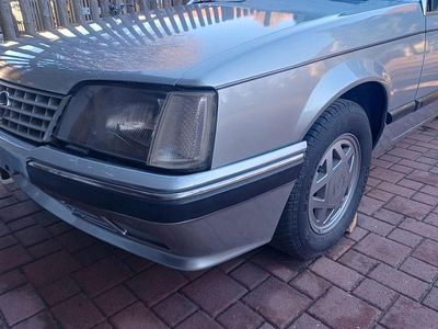 Gebraucht Opel Senator 179 PS (131 kW) 1984 Blau Limousine