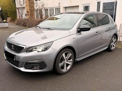 Grau Gebraucht 2019 Peugeot 308 GT-line Limousine | 11.950 € (Etwas zu teuer)