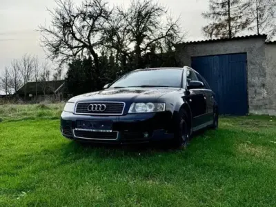 Gebraucht Audi A4 155 PS (114 kW) 2002 Schwarz Kombi