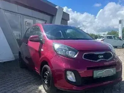 Gebraucht Kia Picanto Edition 7 69 PS (50 kW) 2013 Rot Kleinwagen