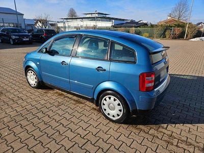 Gebraucht Audi A2 75 PS (55 kW) 2002 Blau Kleinwagen