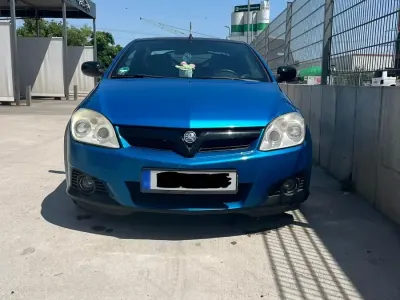 Gebraucht Opel Tigra 90 PS (66 kW) 2005 Blau Cabrio