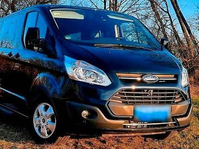 Usata Ford Tourneo 170 CV (125 kW) 2018 Nero Monovolume