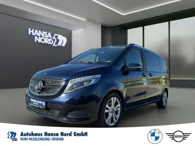 Gebraucht Mercedes V250 Edition 190 PS (139 kW) 2015 Blau Van / Kleinbus