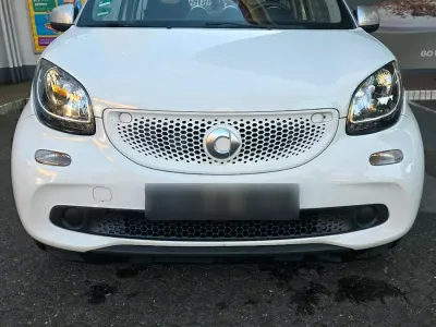 Gebraucht Smart ForFour Passion 71 PS (52 kW) 2015 Weiß Kleinwagen