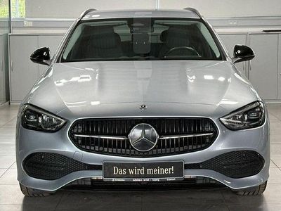 Gebraucht Mercedes C200 Avantgarde 163 PS (119 kW) 2022 Silber Limousine