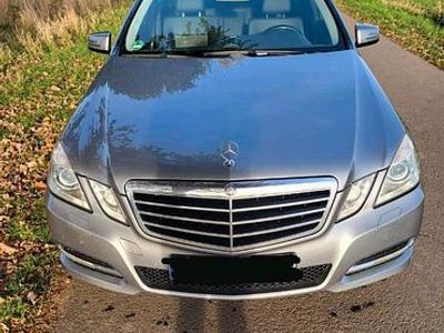 Mercedes E220