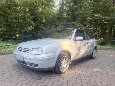 Gebraucht VW Golf Cabriolet 101 PS (74 kW) 1999 Silber Cabrio
