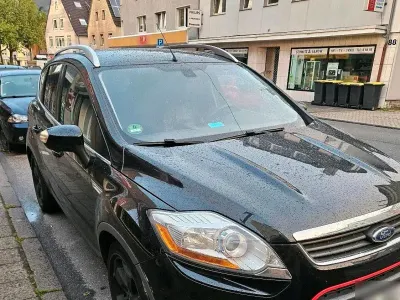 Gebraucht Ford Kuga 200 PS (147 kW) 2009 Schwarz SUV