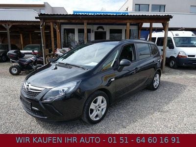 Usata Opel Zafira Tourer Edition 140 CV (102 kW) 2012 Nero Monovolume