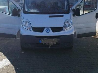 Gebraucht Renault Trafic 90 PS (66 kW) 2012 Weiß Van / Kleinbus