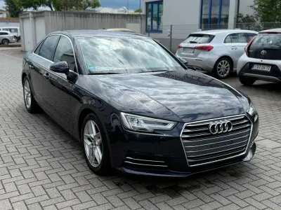Usata Audi A4 S-Line 150 CV (110 kW) 2016 Blu Berlina