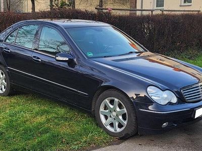 Mercedes C240