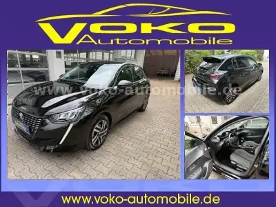 Gebraucht Peugeot 208 Allure 101 PS (74 kW) 2023 Schwarz perla nera Kleinwagen