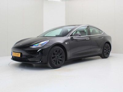 Second-hand Tesla Model 3 Standard Range 225 kW (306 CP) 2020 Negru Berlinǎ