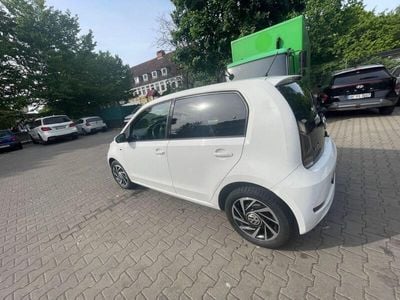 VW up!