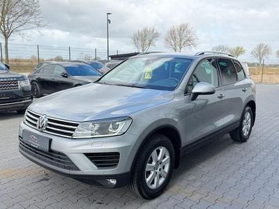 Gebraucht VW Touareg Terrain Tech 262 PS (192 kW) 2015 Silber SUV