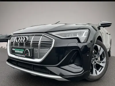 Gebraucht Audi e-tron S-Line 230 kW (313 PS) 2022 Schwarz SUV