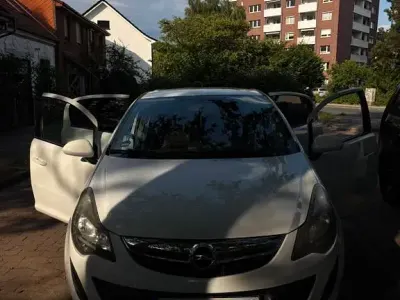 Gebraucht Opel Corsa Energy 69 PS (50 kW) 2014 Weiß Kleinwagen