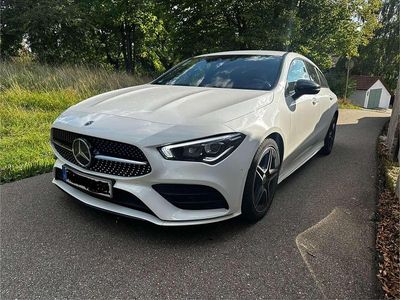 Mercedes CLA200