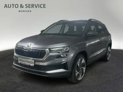 Gebraucht Skoda Karoq Tour 150 PS (110 kW) 2023 Grau SUV