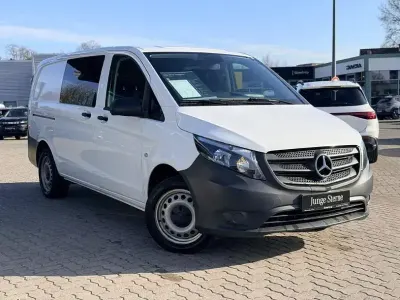 Gebraucht Mercedes Vito 136 PS (100 kW) 2023 Arktikweiß Van