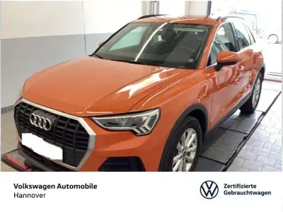 Gebraucht Audi Q3 Ambiente 245 PS (180 kW) 2022 Pulsorange SUV