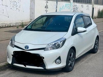 Toyota Yaris Hybrid